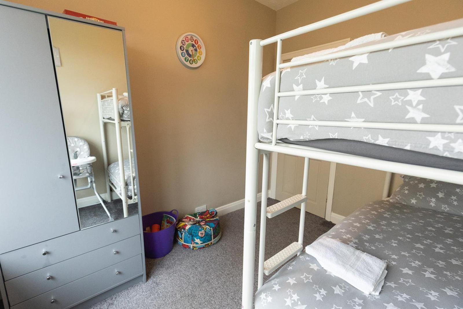 Beachfront Apartment - Ground Floor Apartment With Sea Views, Next To The Beach, Bridlington, North Yorkshire Bessingby Zewnętrze zdjęcie
